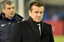 دونغا: منتخب كولومبيا خبير في الاستفزازات