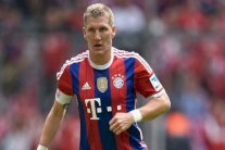 شفاينشتايغر يلمح إلى استمراره بقميص بايرن ميونيخ