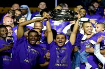 أندية إماراتية تطالب بتطبيق قواعد اللعب المالي النظيف