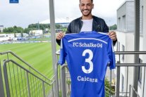 شالكه يتعاقد مع الظهير البرازيلي كايسارا لثلاثة أعوام