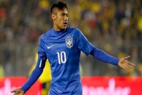 نيمار مهدد بالغياب عن بداية تصفيات كأس العالم 2018