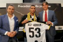 علي عدنان... أول لاعب عراقي يلعب في الدوري الإيطالي