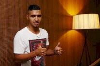 فالنسيا يضم البلجيكي بقالي لخمسة أعوام