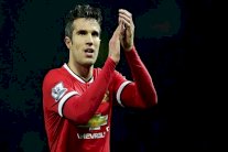 ريال مدريد يسعى للتعاقد مع فان بيرسي خلفا لتشيتشاريتو