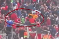 فيديو جديد لاعتداءات الجماهير التشيلية على عائلة ميسي