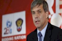 إيقاف الرئيس السابق للجنة التقييم بالفيفا 7 أعوام