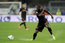 ليل يضم المهاجم الدولي العاجي تالو لأربع سنوات