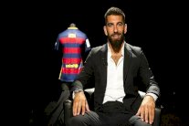أردا توران: هذا ما يميز برشلونة عن الفرق الأخرى