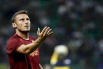 أنطاليا سبور يواصل مطادرة المخضرمين وعينه على ضم توتي