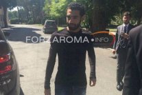 محمد صلاح في روما لإجراء الفحص الطبي