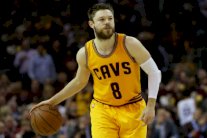 كليفلاند يمدد عقد المتألق ديلافيدوفا لسنة واحدة