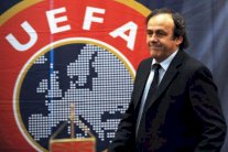 أمين عام فيفا السابق يدعم ترشح بلاتيني لخلافة بلاتر