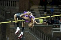 سقوط رابع لبرشم على التوالي وفرايزر-برايس نجمة مطلقة