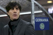 مدرب ألمانيا لوف يعرب عن ارتياحه لمجموعة أبطال العالم