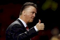 بارتوميو: فان غال سيعيد مانشستر يونايتد إلى القمة 