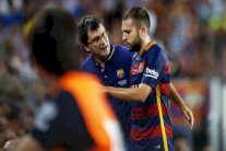 ضربة قوية لبرشلونة بغياب مدافعه عن