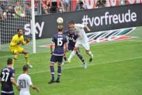 ريال مدريد يهزم توتنهام بثنائية ويبلغ نهائي كأس أودي