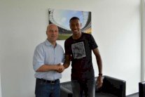 هانوفر يمدد عقده مدافعه البرازيلي مارسيلو حتى 2018