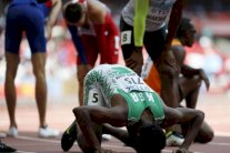 دفعة معنوية هائلة للمسرحي بعد تحطيمه الرقم الآسيوي