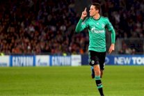 يوفنتوس يواصل ملاحقة نجم شالكه ويرفع عرضه لـ20 مليون