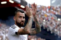 أوتامندي يقترب من التوقيع مع مانشستر سيتي