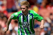 اهتمام سيتي بدي بروين يقض مضجع مدرب فولفسبورغ