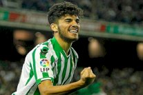 ريال مدريد يواصل خطف المواهب ويقترب من سيبايوس