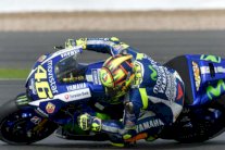 جائزة بريطانيا الكبرى: روسي يبتعد مجدداً عن لورنزو