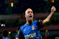 بعد فشل قدوم ستونز... مورينيو يطارد التونسي عبد النور