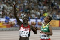 بكين 2015: الكينية شيريويوت تحرز ذهبية 10 آلاف م