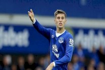 ستونز يتقدم من إيفرتون بطلب انتقاله إلى تشلسي