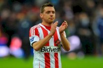 جاكيريني يعود إلى إيطاليا للدفاع عن ألوان بولونيا