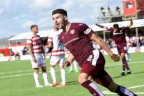 خسارة أولى لهارتس تفقده صدارة الدوري الأسكتلندي