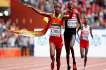 بكين 2015: البحرينية كيروا تحرز برونزية الماراتون