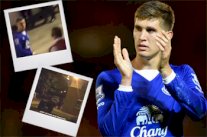 جماهير إيفرتون تطارد اللاعب ستونز بعبارة الفأر الصغير