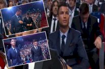 رونالدو يفاجئ ميسي ويطلب منه الصعود أولاً على المسرح 