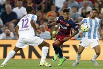 نيمار يطمئن جماهير برشلونة ويعلن بقائه في كامب نو