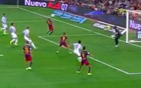 العارضة تحرم ماسكيرانو من أول أهدافه بقميص برشلونة