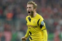 دورتموند يعير بواتسيكوفسكي إلى فيورنتينا