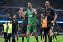 مدرب يوفنتوس ممتن لبوفون وبيليغريني يطالب بالفعالية