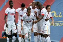 فوز هزيل لموناكو ورين إلى المركز الثاني