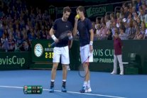 بريطانيا تتقدم على استراليا بفضل الشقيقين موراي