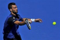 دورة سان بطرسبورغ: خروج مبكر لبير