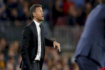 إنريكي ينتقد جمهور برشلونة ويطالبهم بمزيد من التقدير