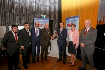 دبي تتعهد بتنظيم أفضل بطولة للرياضات الجوية 