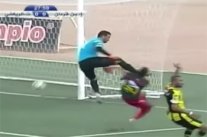 تونسي يعيد للأذهان لقطة الفرنسي كانتونا 