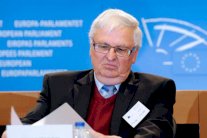 الرئيس السابق للاتحاد الألماني أمام القضاء بسبب إهانة قطر