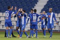 الخور يفاجىء الجيش والغرافة يهزم الأهلي بصعوبة