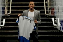 تاونسند من توتنهام الى نيوكاسل لخمس سنوات ونصف