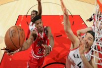 باتلر يقود شيكاغو الى الفوز محطماً رقماً قياسياً للأسطورة جوردان